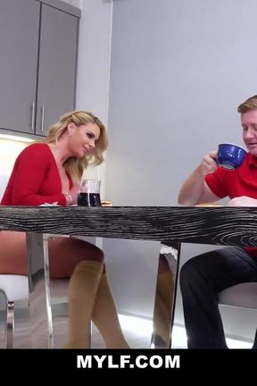 Phoenix Marie is a cheating MILF HD porn