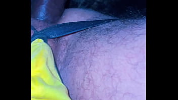 S&Oacute_ MACHO PRENHADOR NO GLORY HOLE. CHEFIEI O CU DO NOVINHO QUE PEDIA PICA DE QUALQUER UM