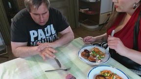 How I met my Tiny...The Dinner (S1E6)