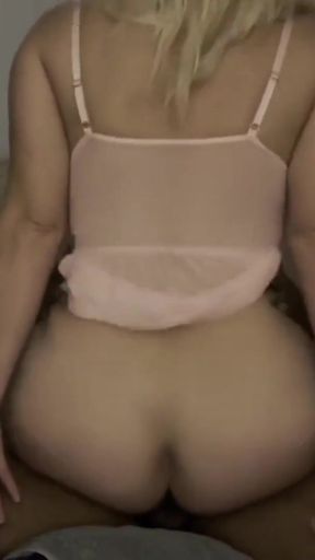 Big booty hotwife passionately rides bareback bbc in living room and finishes with creampie   Clip 3