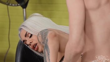 Hairdresser Porn Flirt - Hair Salon Videos And Porn Movies :: Pornmd - Trans