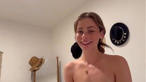 Step-Sis Needs a Favor so I Came Inside her first