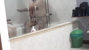 nueva puta blanca culona es follada en la banera de un hotel por un extrano de la universidad full xvideo - semen en el culo - yulisahot - andy z 94