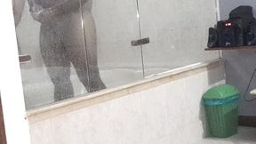 nueva puta blanca culona es follada en la banera de un hotel por un extrano de la universidad full xvideo - semen en el culo - yulisahot - andy z 94