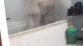 nueva puta blanca culona es follada en la banera de un hotel por un extrano de la universidad full xvideo - semen en el culo - yulisahot - andy z 94