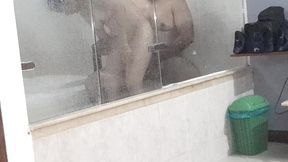 nueva puta blanca culona es follada en la banera de un hotel por un extrano de la universidad full xvideo - semen en el culo - yulisahot - andy z 94