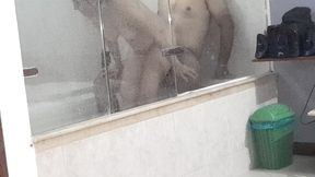 nueva puta blanca culona es follada en la banera de un hotel por un extrano de la universidad full xvideo - semen en el culo - yulisahot - andy z 94