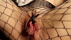 Close-up Nipple-to-pussy Clamp Play