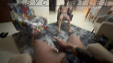 resenha com meu novo amiguinho em casa acabou em sexo na sala