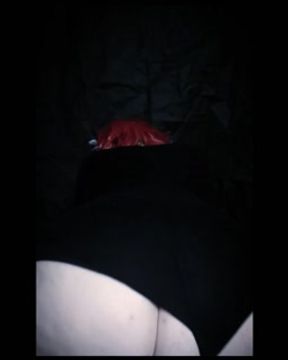 Thick redhead demon in your dream