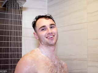 Thick Cock Gives Michael Boston A Surprise In The Shower