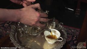 ”Huge clit ebony pegging bound man”