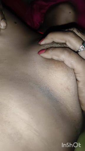 Indian Bhabhi Pussy Mastarbating in Bathroom Mouth Fucking