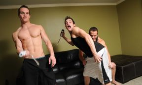 Muscular blokes play sexual games and share the best on cam