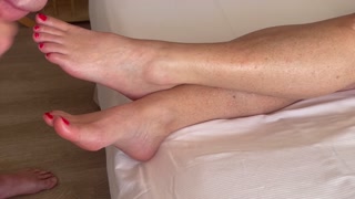 A little foot massage and cum on toes
