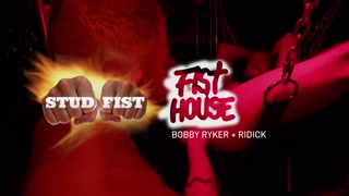 Turning Ridick's cunt inside out with some good deep ffist ffucking at STUDFIST