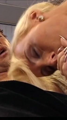 Fantastic Sexy Busty MILF Fucked and Cummed in Mouth by Big Vintage Cock