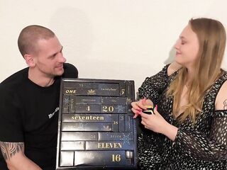 Advent Calendar Unboxing. Question round!?