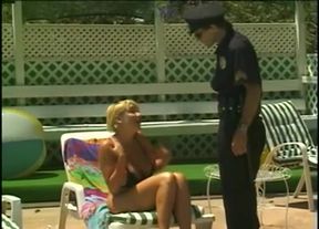 Very Hot Sultry Blondie Mom Screwed By The Policeman