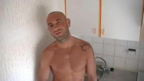 baise par un agent immobilier avec une queue enormevoici comment je me ...