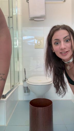 Twogirlonechallenge, Bucket Piss!