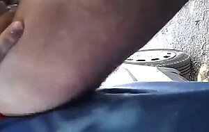 maduro me folla en aparcamiento