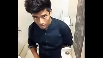 Solo Twink Wanking In Toilet