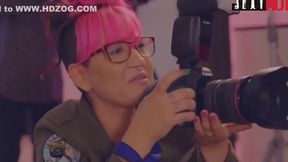 Mia C, Giovanna B, Mila Spook, Mel Fire, Barbara In - [SexyHot] - Bastidores Da Moda (04.11.18) - 720p