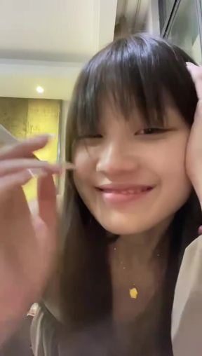 Cute Chinese amateur takes a smoke break