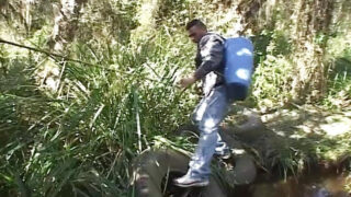 Fellatio, wytrysk, fellatio, gołe plecy, kutasy, bondage, dominacja – amatorskie gejowskie dziwki z ogromnymi kutasami uprawiają analny seks