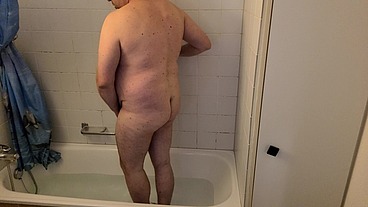 Nackter Schabernack im Badezimmer - Pasci1980