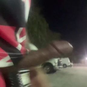 Flashing and cumming on the parking lot