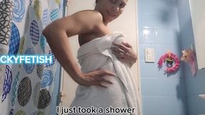 Before I bathe I will leave you some gas