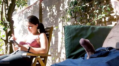 Mi stepson pulls out his cock while I play Candy Crush