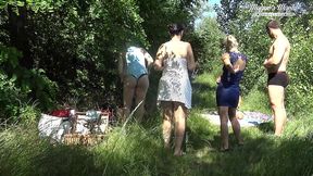 real amateur foursome voyeur behind the scenes (1080)
