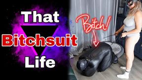 MILF mom dominates and cums on her submissive slave's face
