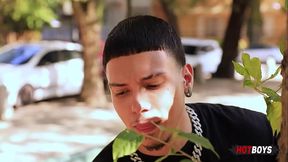 Dando pro famosinho da minha rua!