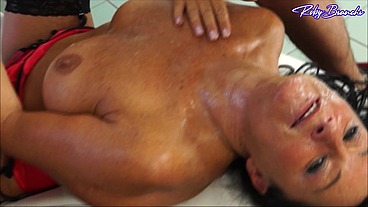 Laura Rey at sixty still enjoys like a big slut with two cocks