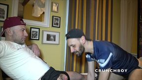 ce mec adore sucer la grosse bite de jess royan