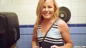 Nicole Clitman In Is Picked Up And Fucked In Public By One Stranger Guy