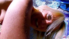 The husband picks up blonde Milf Michelle at the airport and fucks her in the ass outdoors