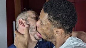 My boyfriend arrived from his trip and I'm going to greet him with kisses - by Johnny Murray and Mario Soares - CLIP 4