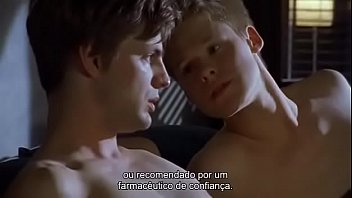 Queer as Folk. 1&ordf_ Temporada Eps. 01-02