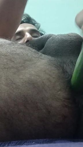 Desi man enjoy sex with neighbour uncle and army officer uncle   Clip 1