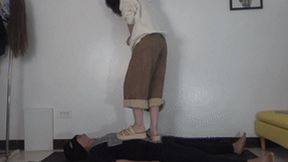 Jiajia Goddess stomps and humiliates!