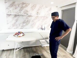 Gynecologist examines the spacious cunt of his curvy Colombian MILF patient with his big cock.