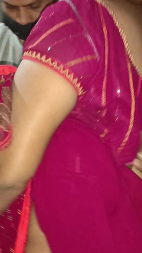 Captivating moment from &quot;Pinky left sister-in-law in all the blouse and sat on the&quot;