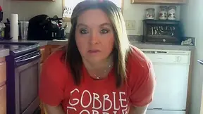Sexy Bbw Thanksgiving Step mom Bakes Cookies - Sexynebbw