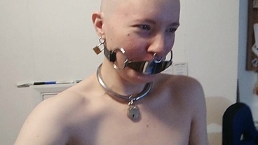 The new gag in action
