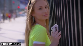 TUSHYRAW She wants to get all her holes stuffed today